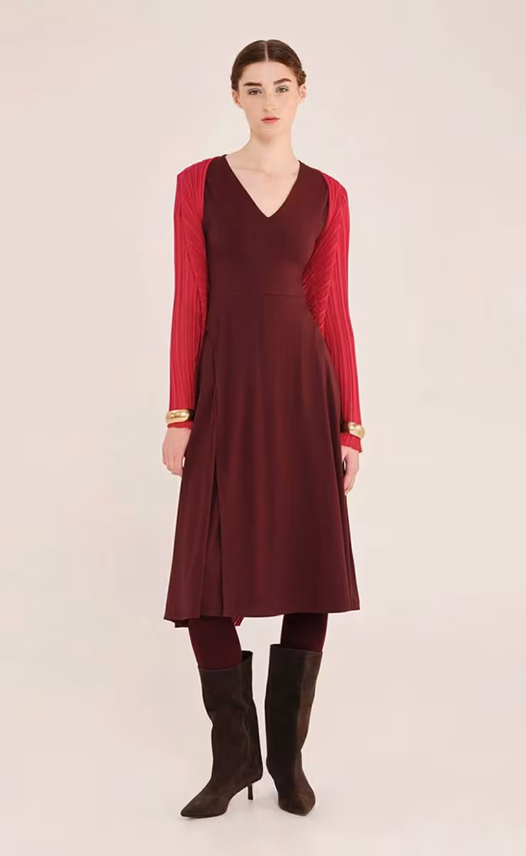 CHARMING RED WRAP CARDIGAN “ARCHETYPES 2550”