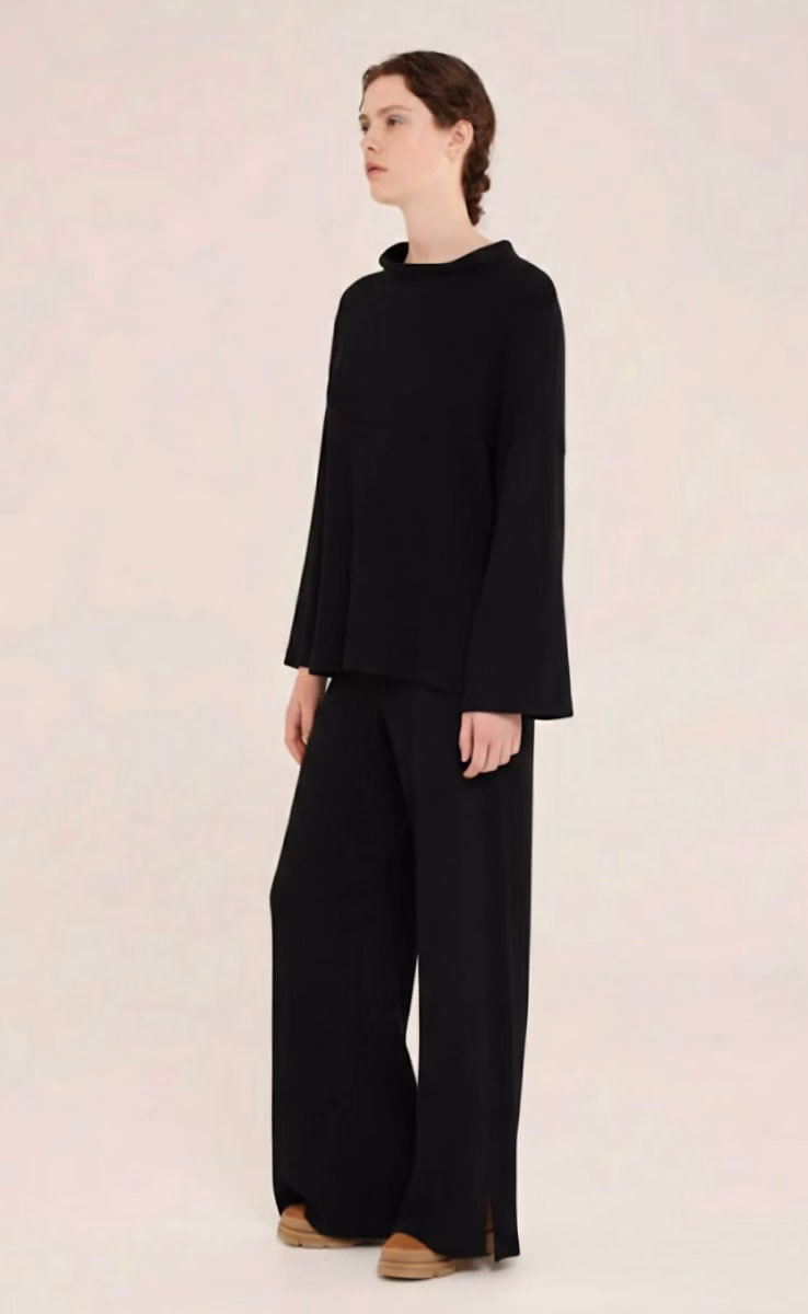OVERSIZED ΜΠΛΟΥΖΑ ΜΕ ΨΗΛΟ ΛΑΙΜΟ – SOFTWEAR