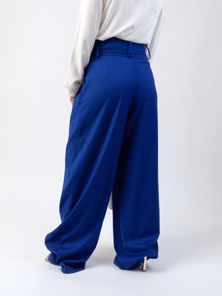 TROUSERS IN PLEATS BLUE