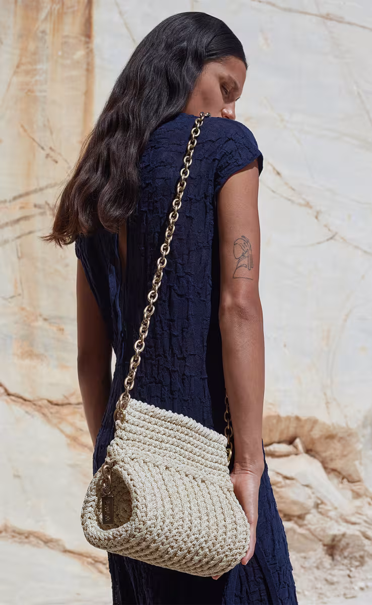 300 BARREL BAG OFF WHITE W METALLIC CHAIN