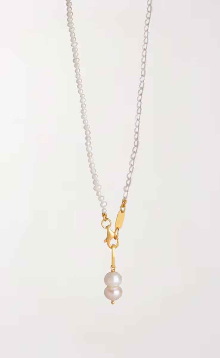 ICY PEARL NECKLACE