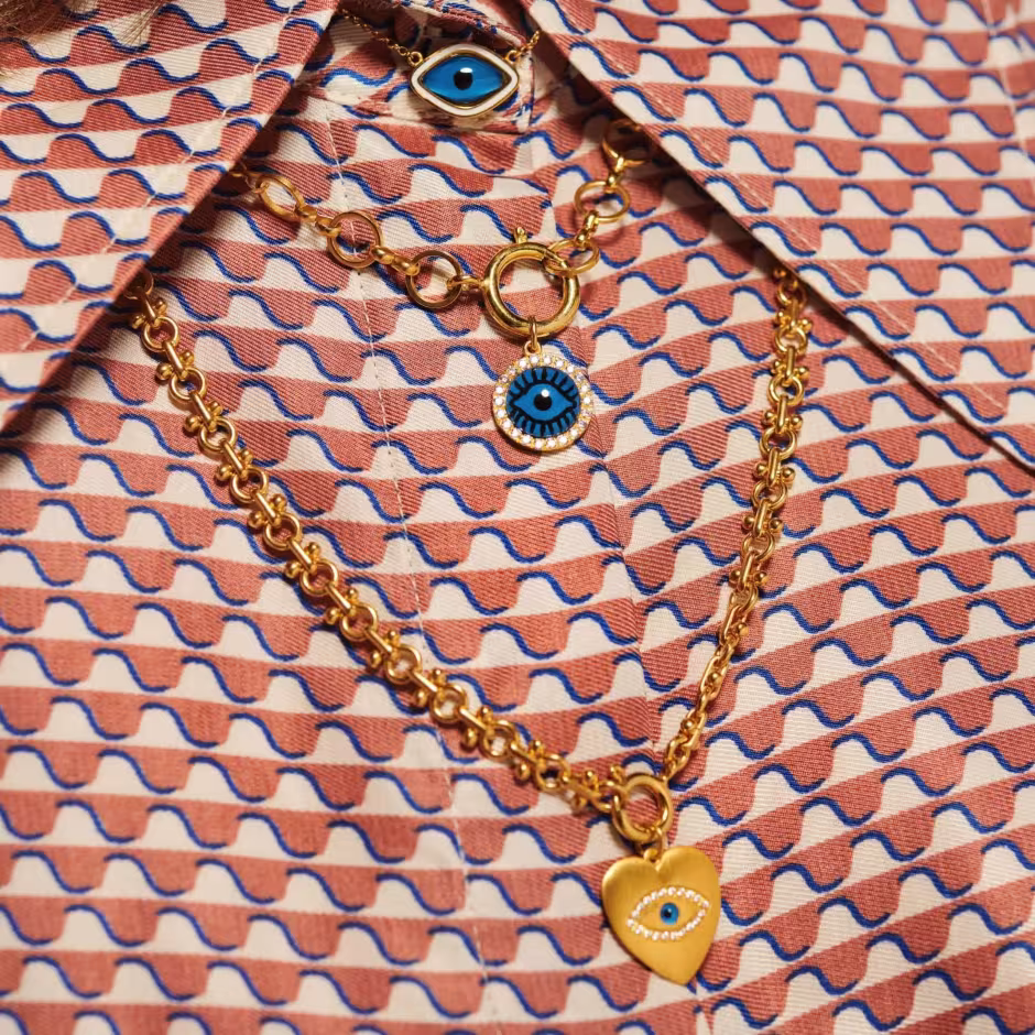BLUE EYE CRYSTAL PENDANT