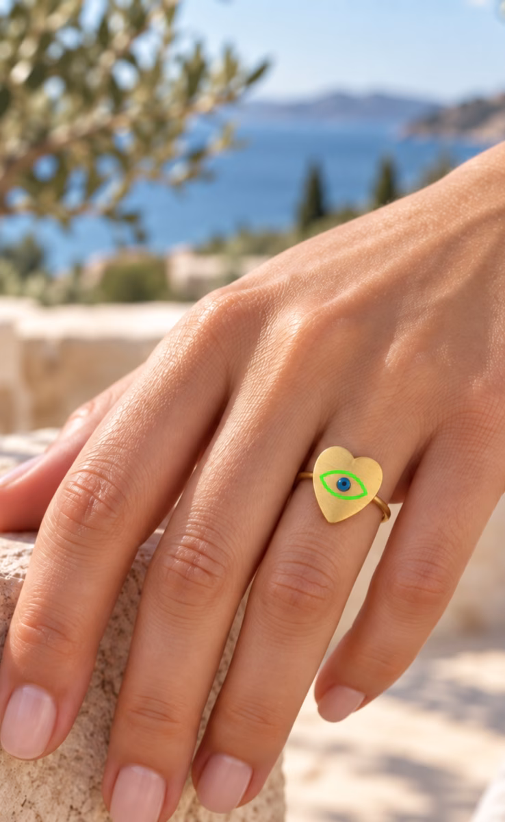 LOVE HEART GREEN EYE SLIM RING L