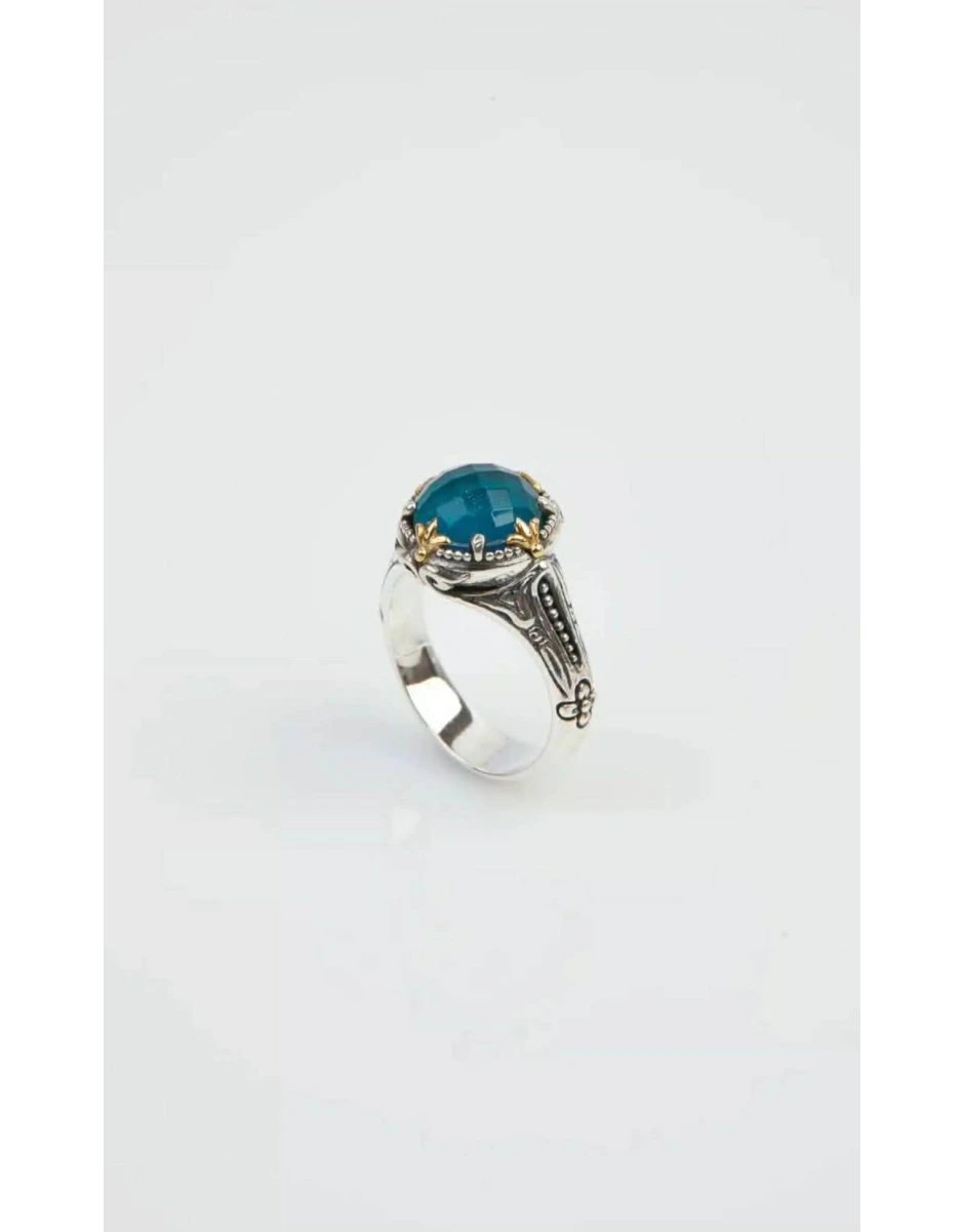 RING WITH ROCK CRYSTAL, BLUE MARINE SPINEL & MOP TRIPLET