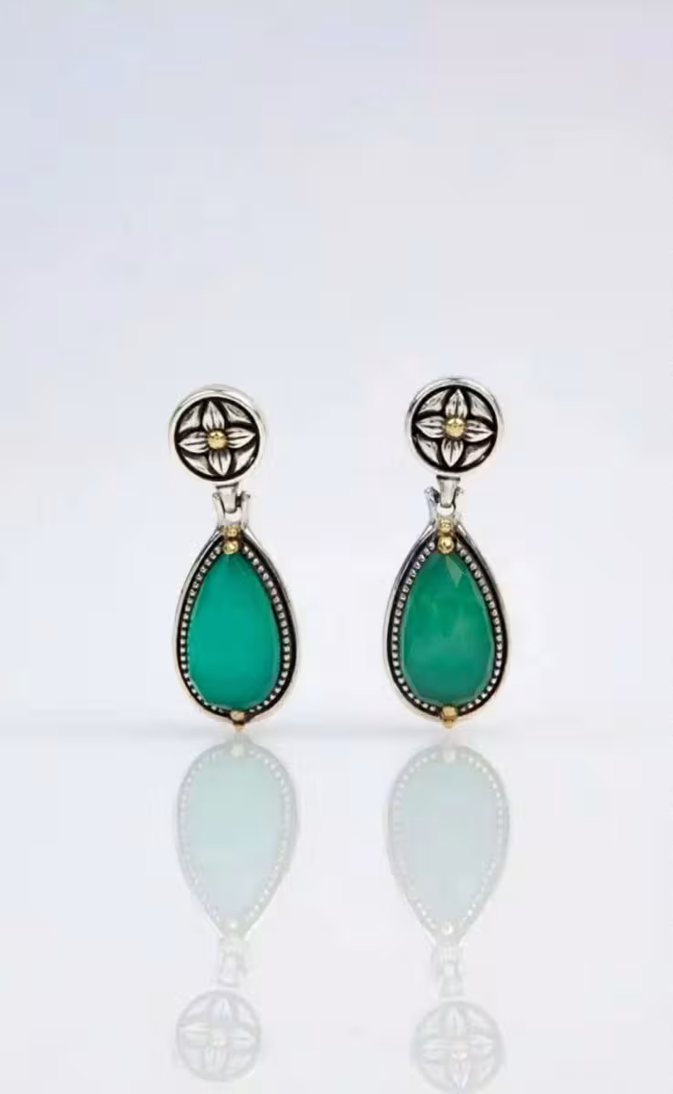 EARRINGS WITH ROCK CRYSTAL, GREEN AGATE & MOP TRIPLET