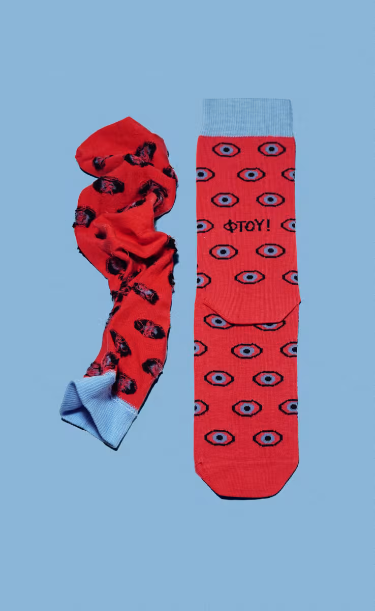 EYES SOCKS RED
