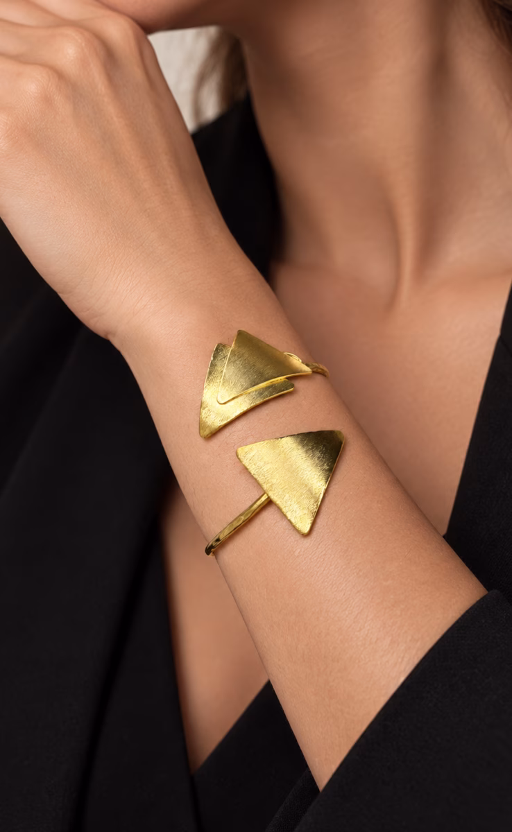 GOLD PLATED BRACELET TRIANGLE