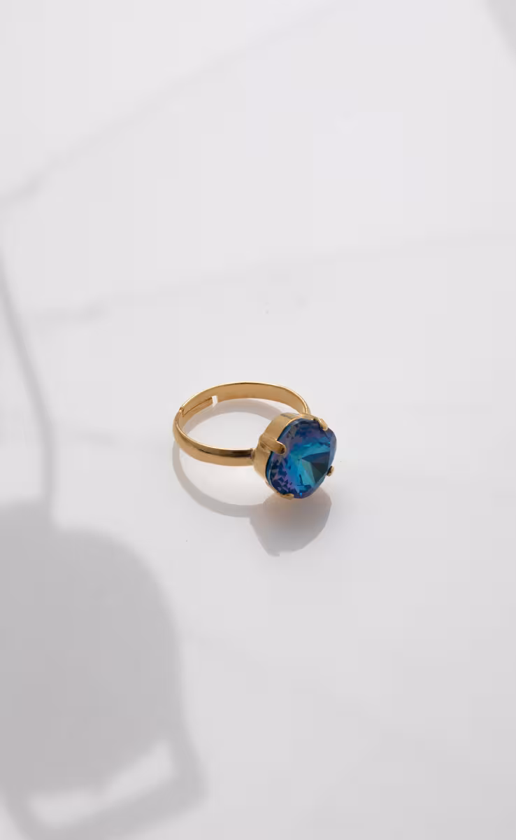 SQUARE GOLD PLATED RING BLUE CRYSTAL