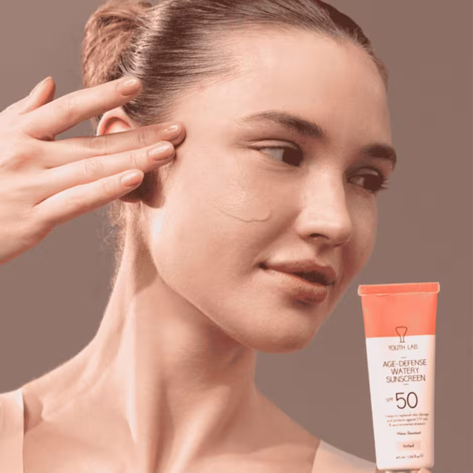 AGE DEFENSE WATERY SUNSCREEN SPF50 40ml
