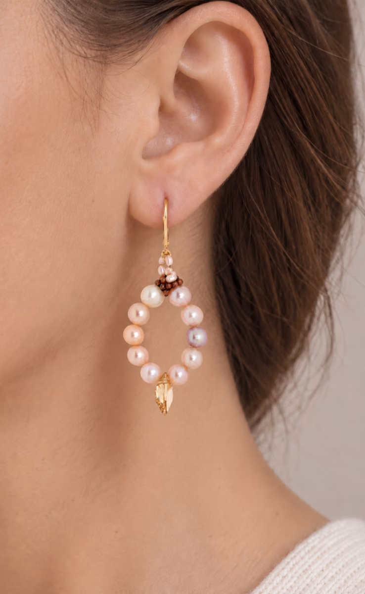 EARRINGS WITH FRESHWATER PEARL
