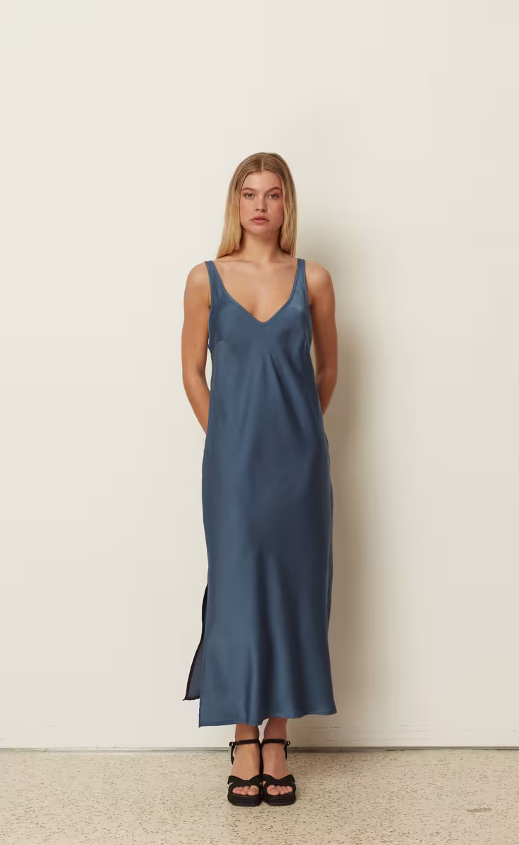ΦΟΡΕΜΑ SILKY SLIP ΜΠΛΕ