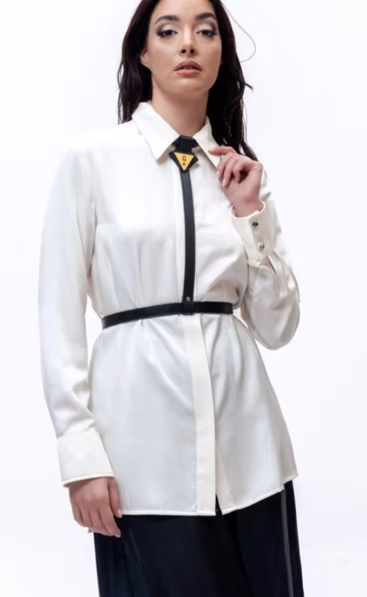 Q CHOKER BLACK