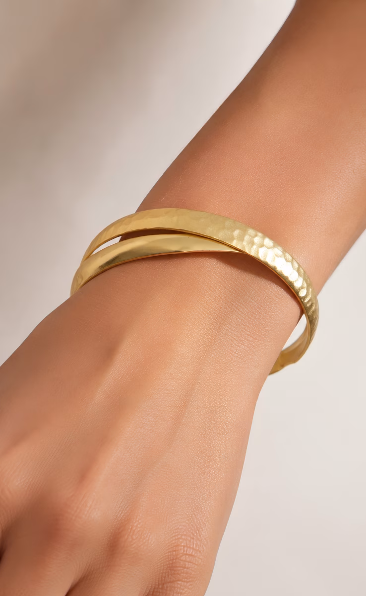 GOLD PLATED CROSS BRACELET