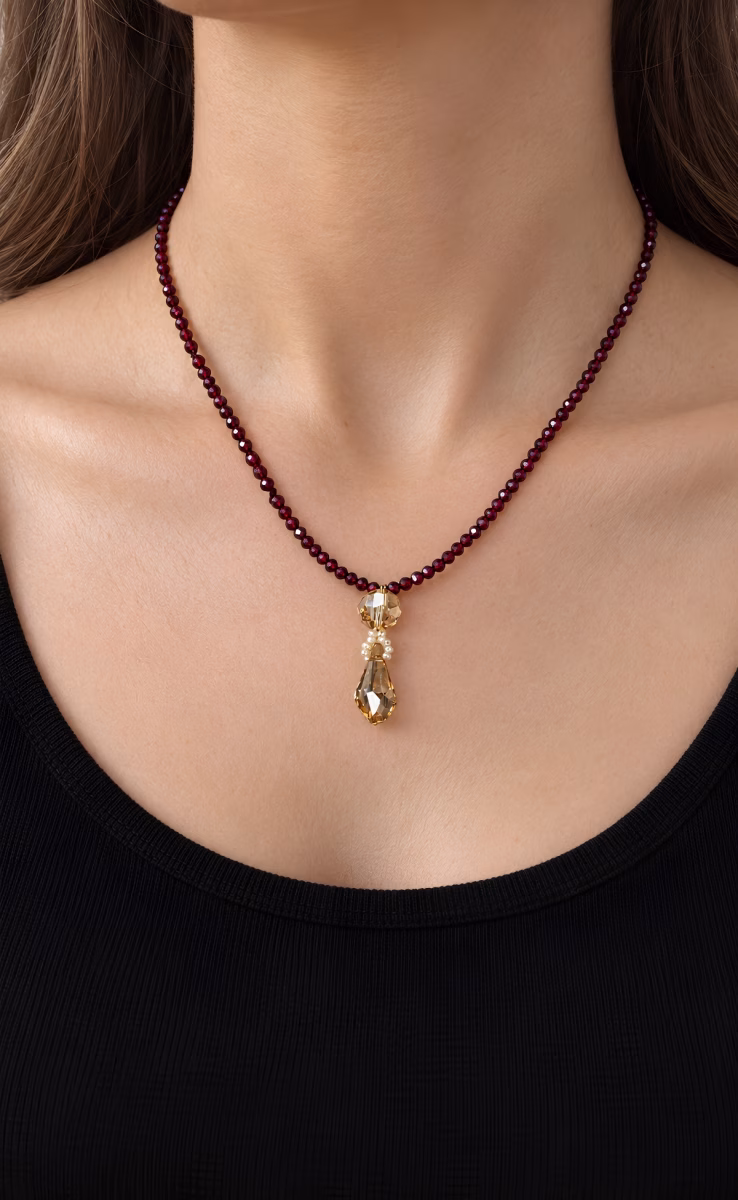 ΚΟΛΙΕ ΜΕ GARNET & SWAROVSKI