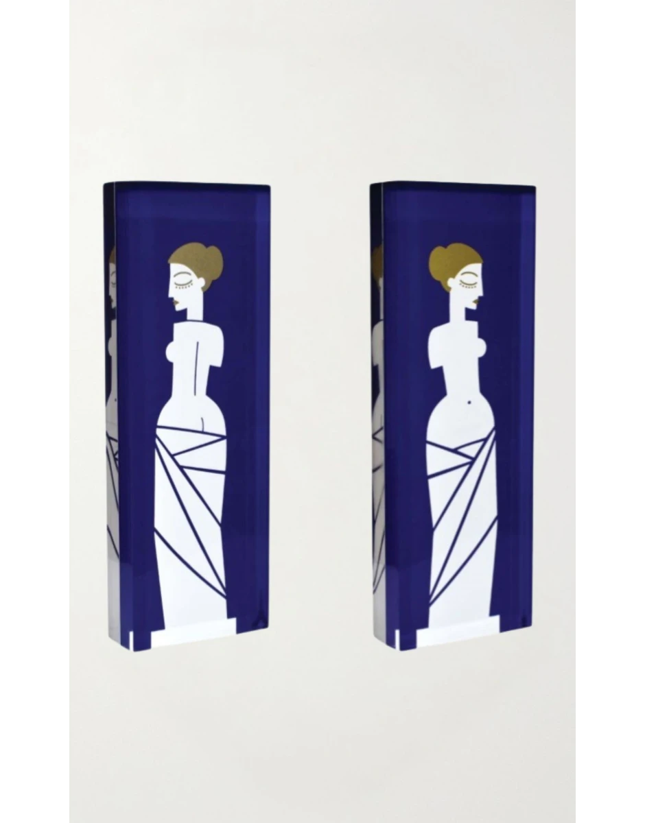 ΔΙΑΚΟΣΜΗΤΙΚΟ ΕΠΙΤΡΑΠΕΖΙΟ