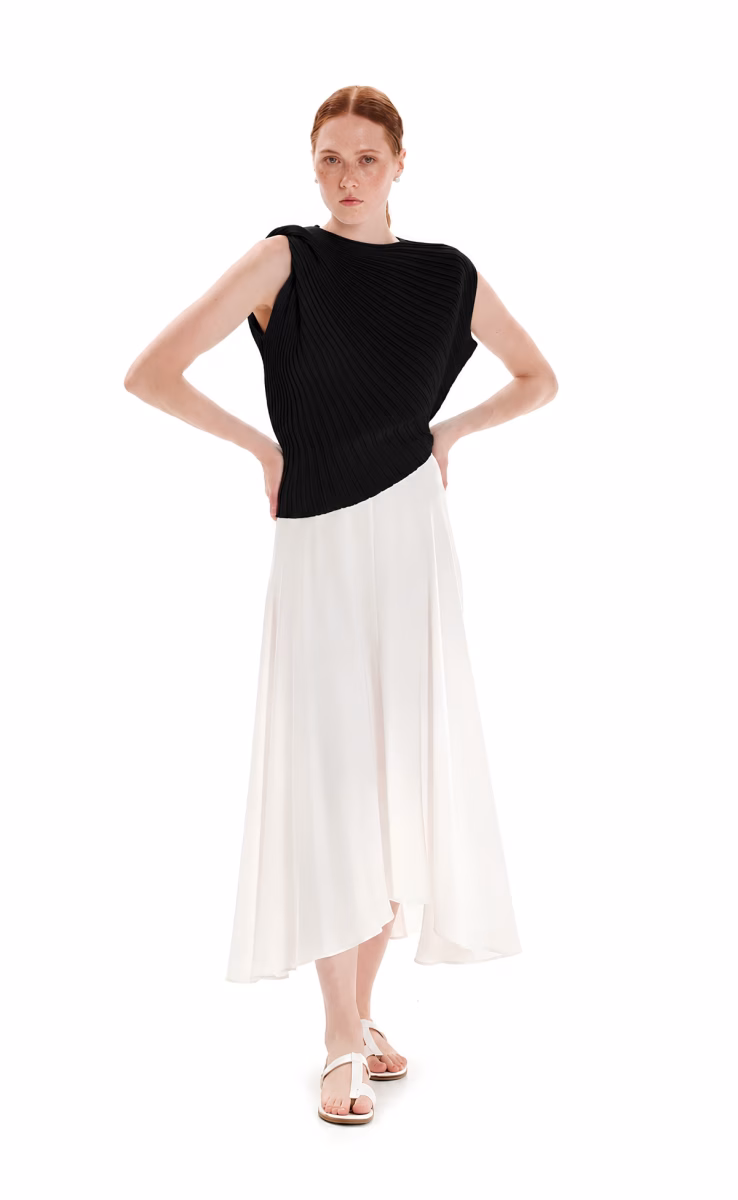 DRAPED TOP BLACK