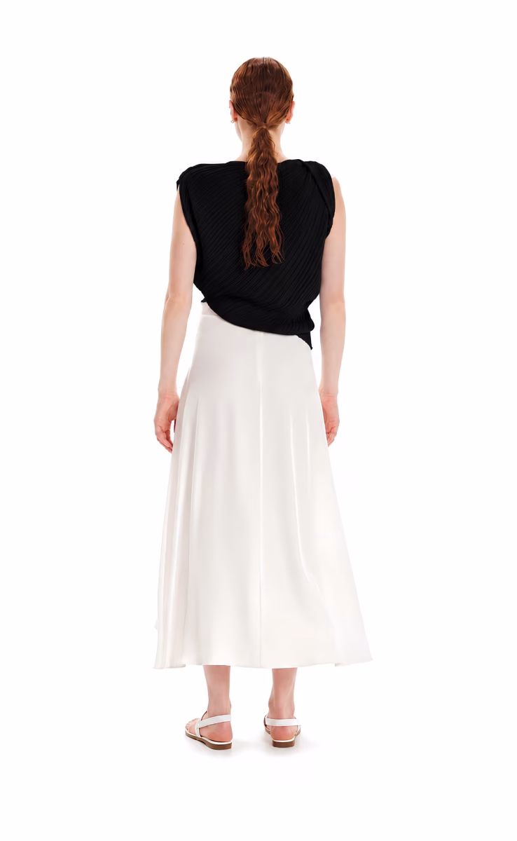 DRAPED TOP BLACK