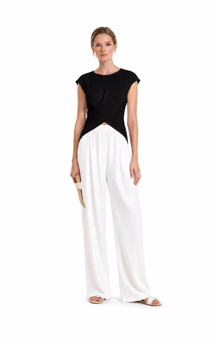 CROSSED TOP BLACK