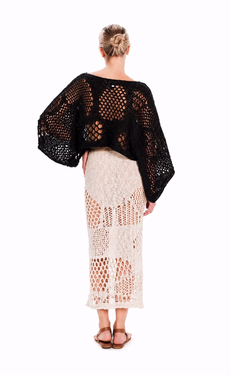 LONG SLEEVE TOP BLACK