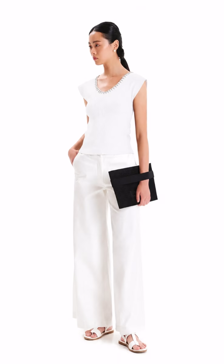 V-NECK TOP OFF WHITE