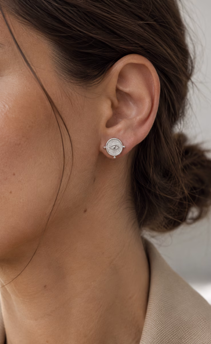 MINI ROUND EYE STUD EARRINGS SILVER