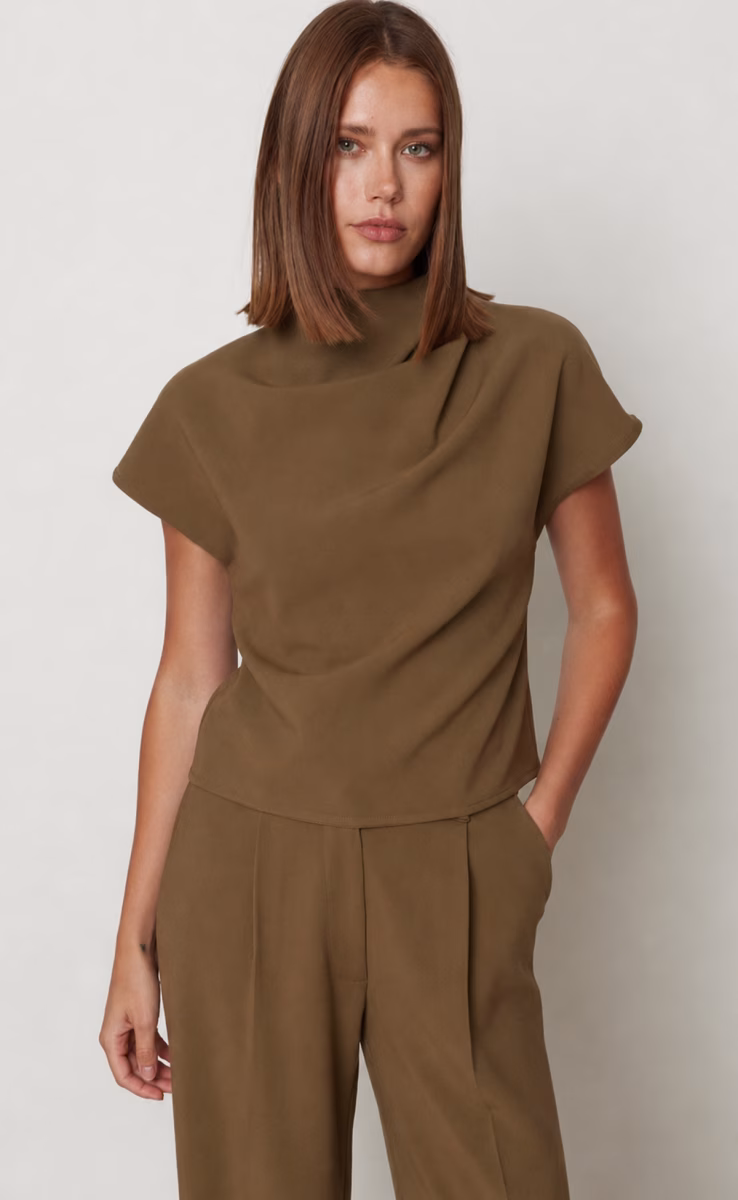 SIGNATURE TOP OLIVE