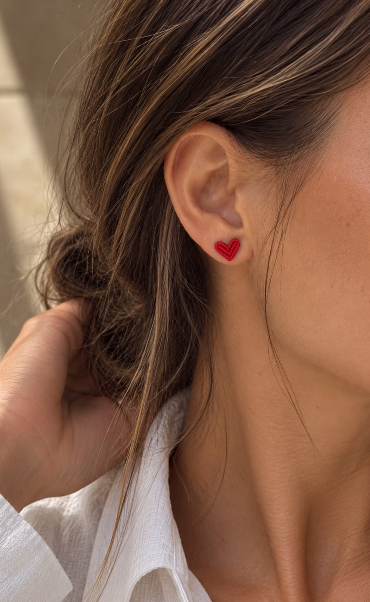 EARRINGS SMALL HEART RED