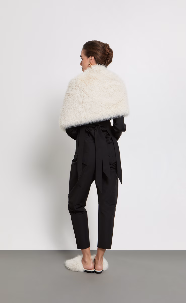 FUR CAPELETTE W26296 ECRU