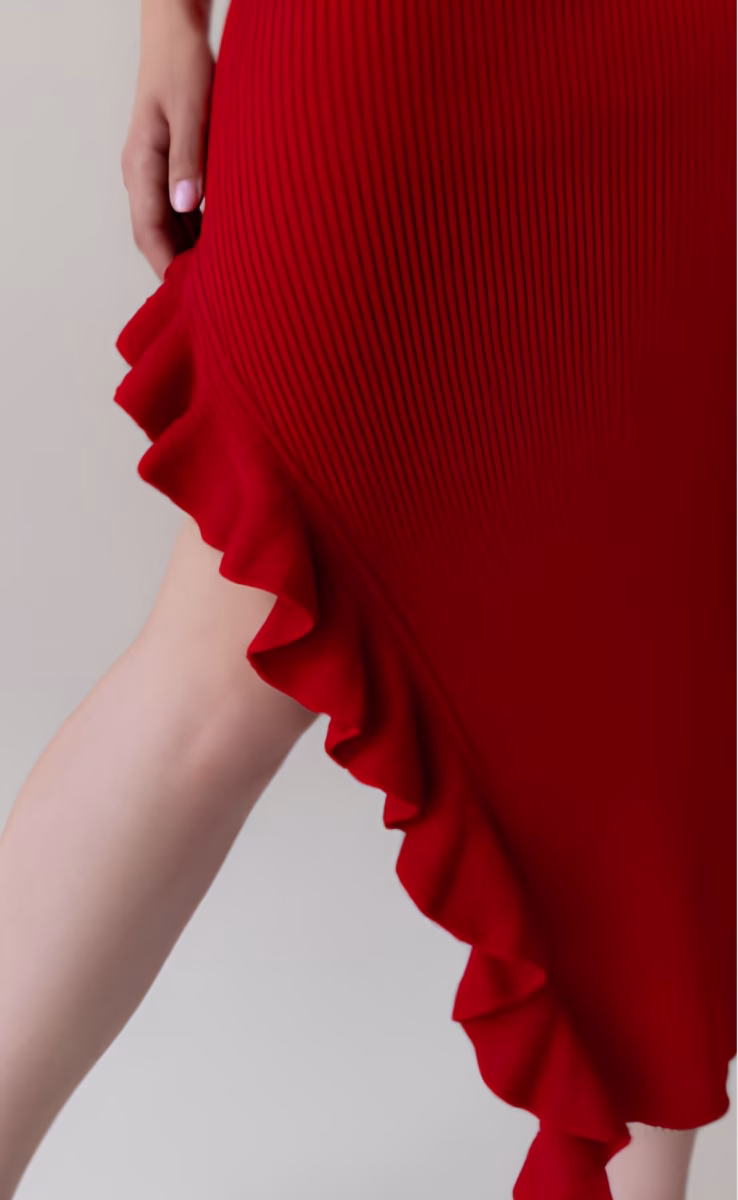 DRESS WITH A CUT RED