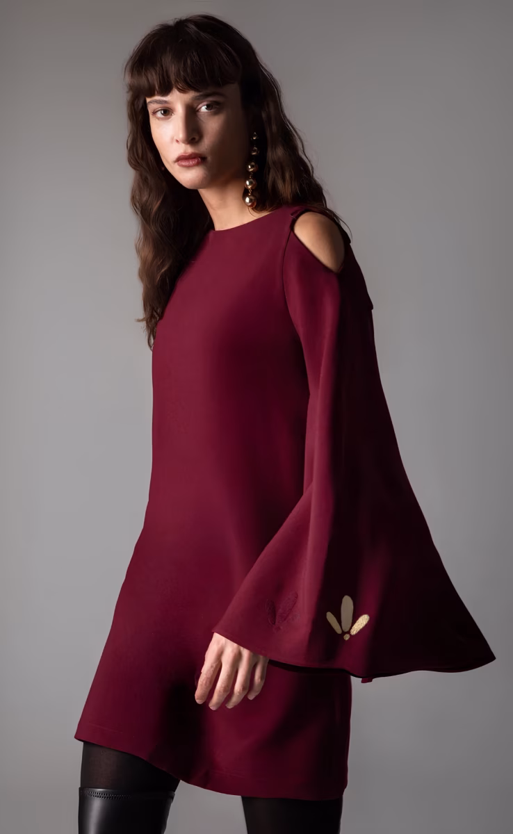 AUREA MINI DRESS W/FLARED SLEEVES RED
