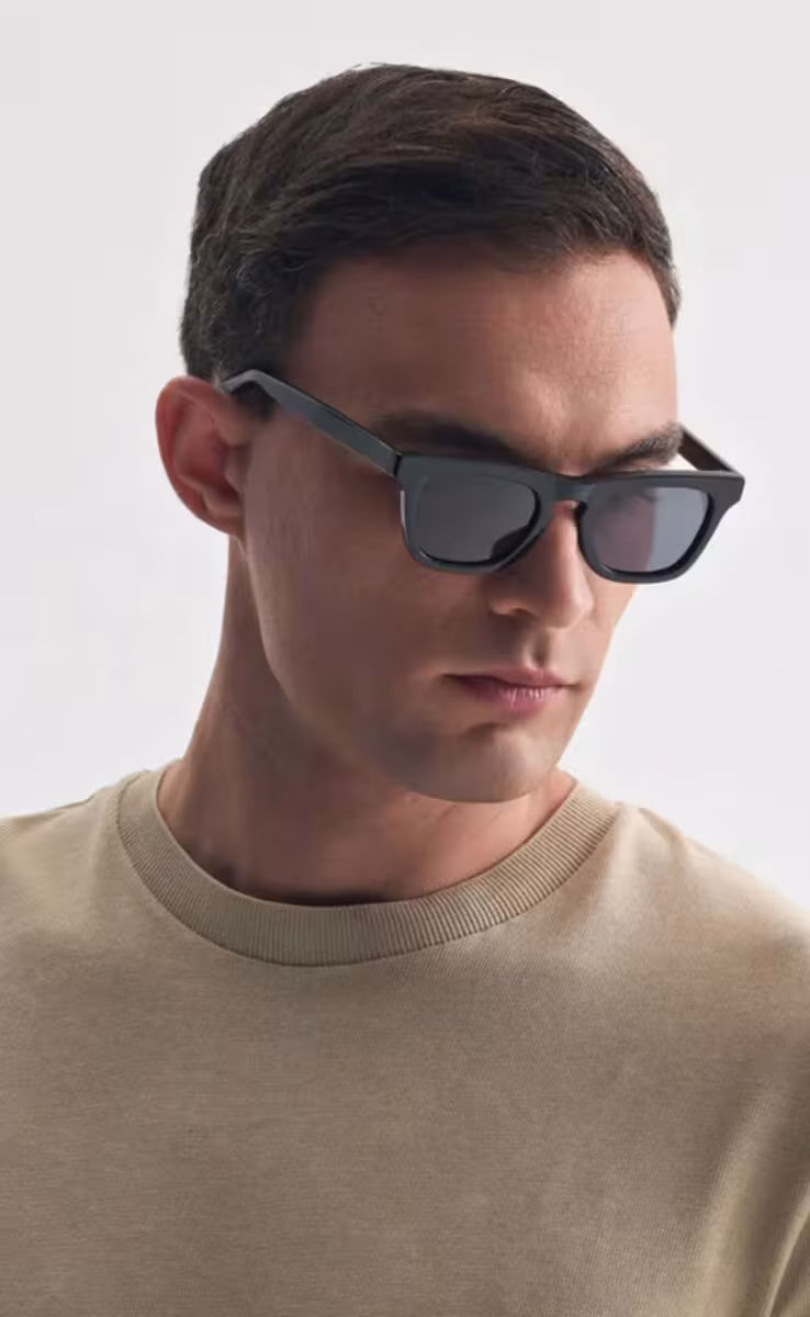 SUNGLASSES EREVOS BLACK ICARIA WITH SHADE GREY LENSES