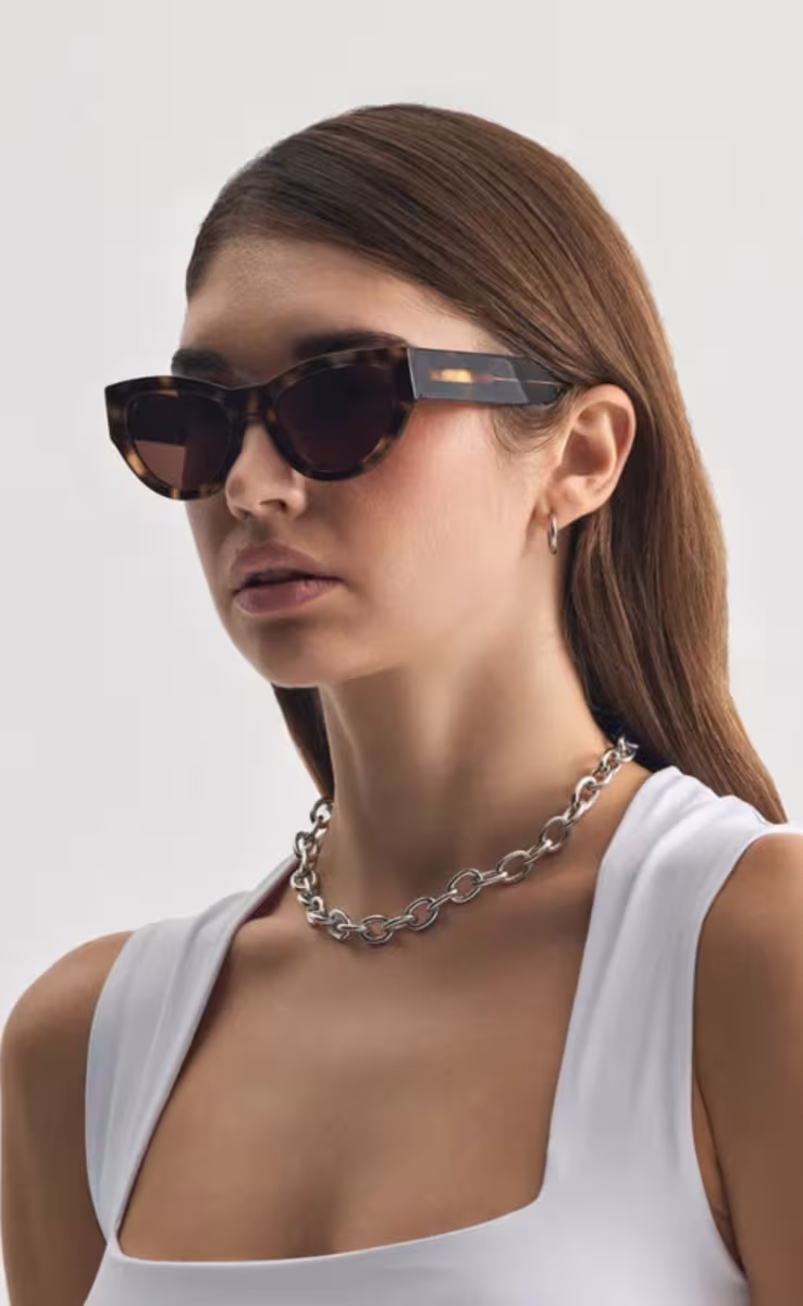 SUNGLASSES ASTYPALEA IN MARBLE BEIGE WITH STONE BROWN LENSES