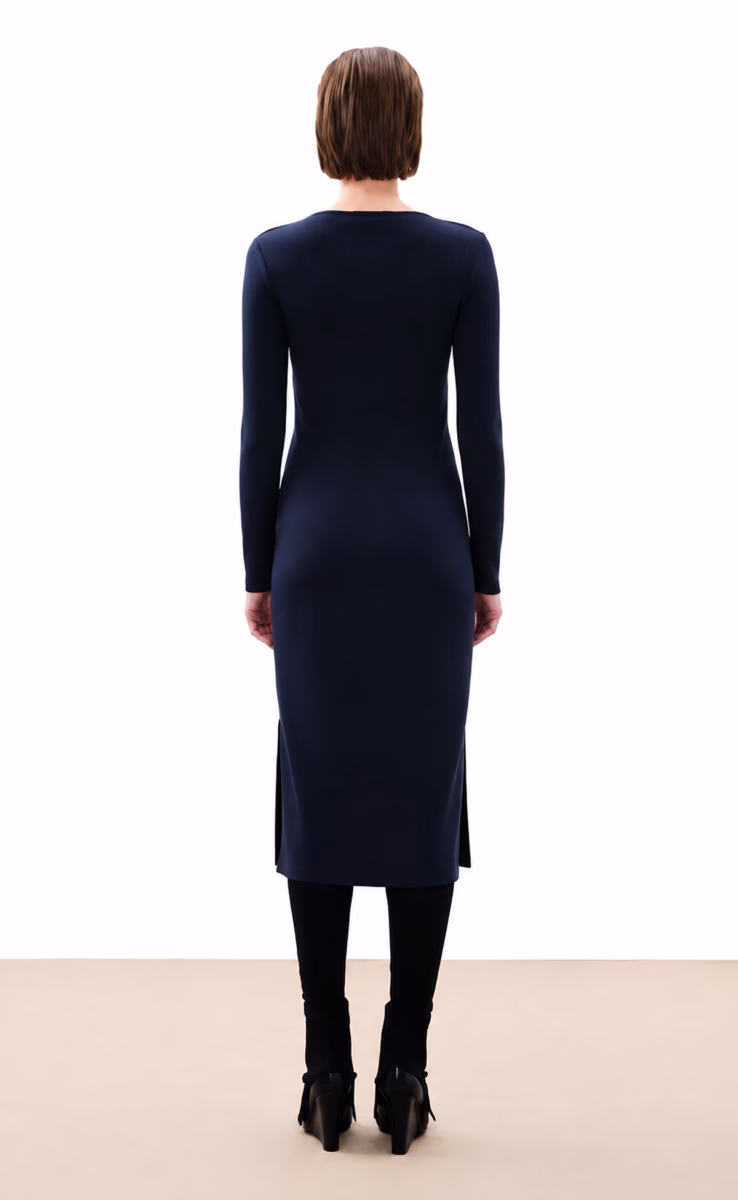 BLACK MIDI DRESS WITH A TWIST DETAIL AT THE CHEST AREA
