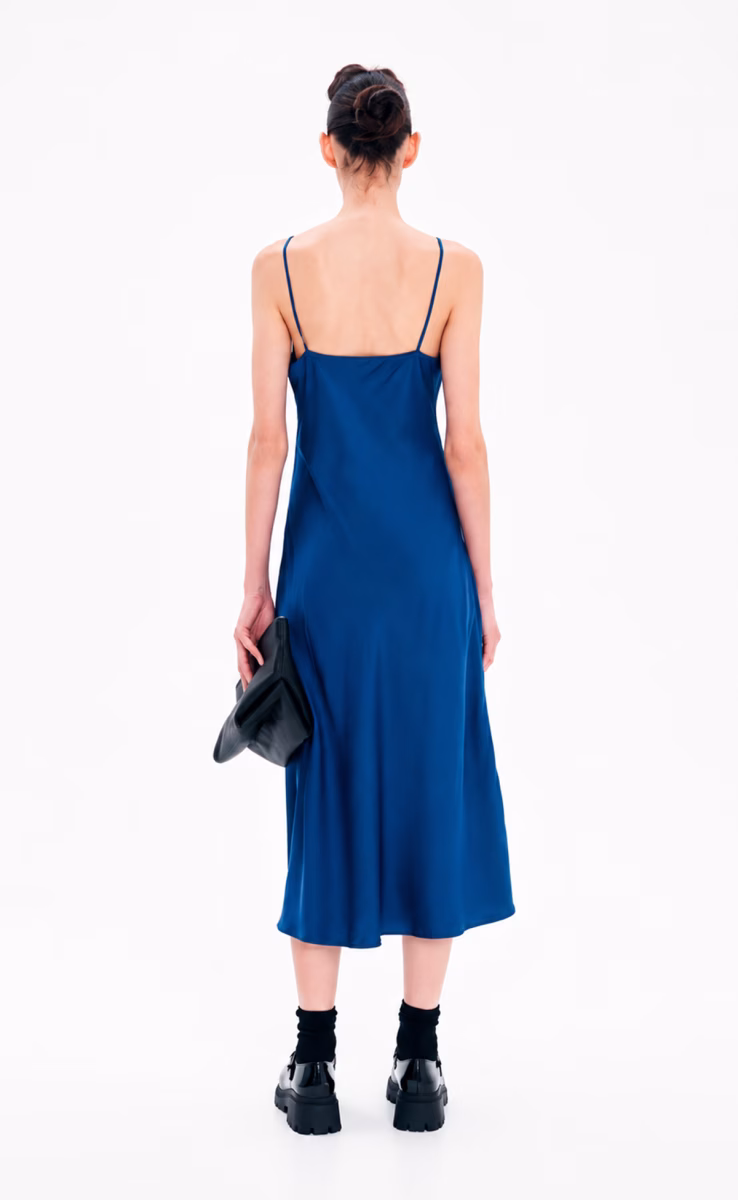 MIDI SLEEVELESS DRESS LIGHT BLUE