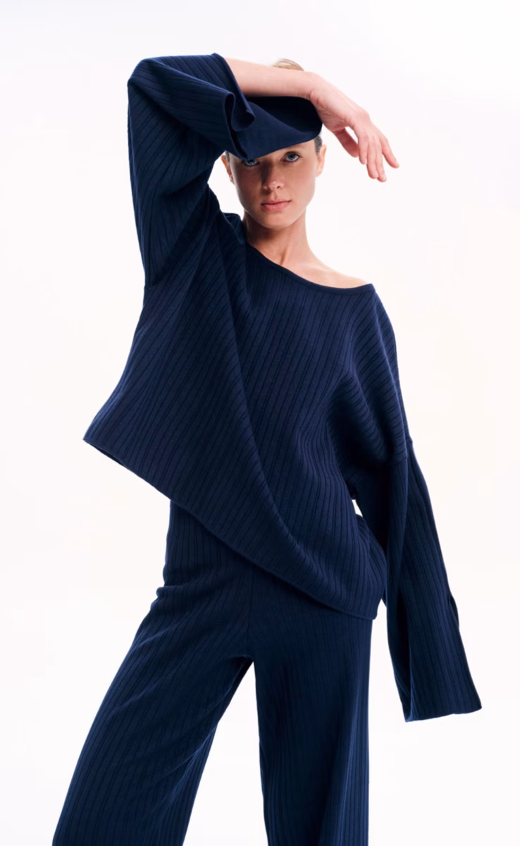 ΜΠΛΕ OVERSIZED ΠΛΕΚΤΗ ΠΑΝΤΕΛΟΝΑ