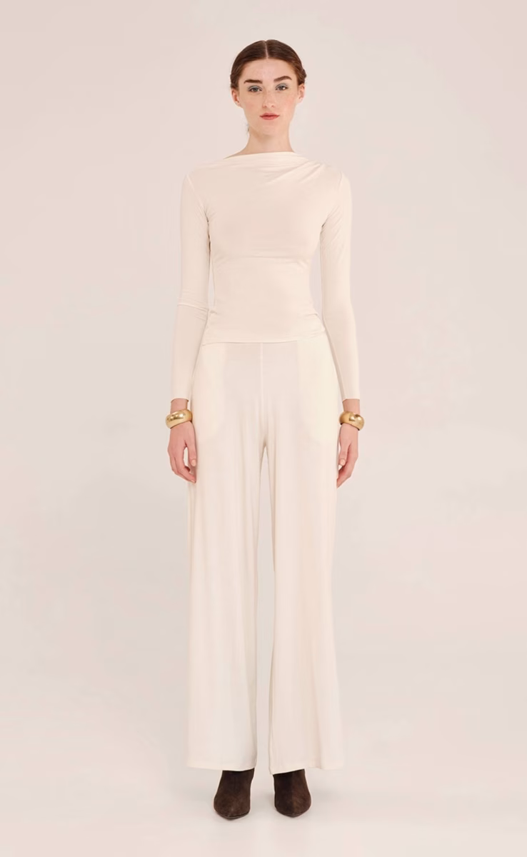 LONGSLEEVED TOP WITH DRAPED SHOULDER ECRU