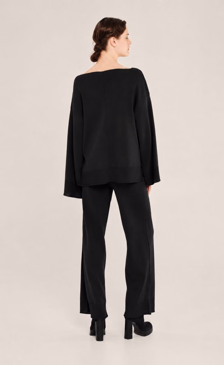 KNIT PANTS WITH NERVURES ON THE SIDES BLACK