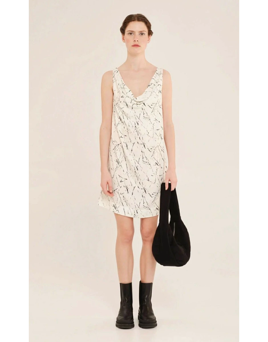 ΜΙΝΙ ΝΤΡΑΠΕ ΦΟΡΕΜΑ ΛΕΥΚΟ